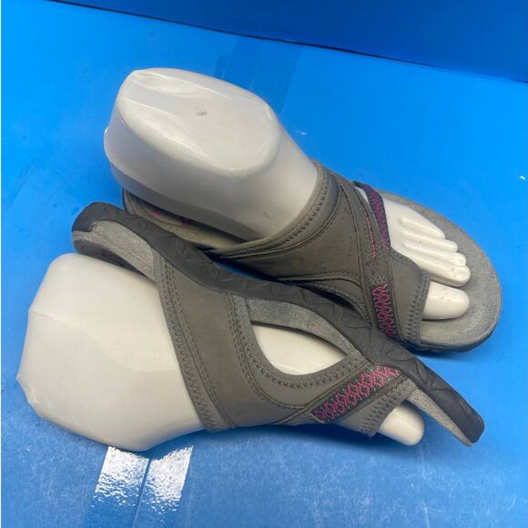 Merrell Woman's Terran Ari Wrap Flip Flop Sandal Slide Size 6 Gray - Picture 3 of 8